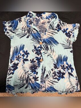Xhilaration Blue Multi Floral Palm Print Button-Front Beach Coverup